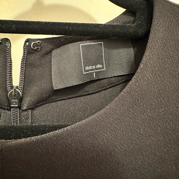 Black Dolce Vita short sleeved dress. No size tag but fits like Medium. - Picture 3 of 6